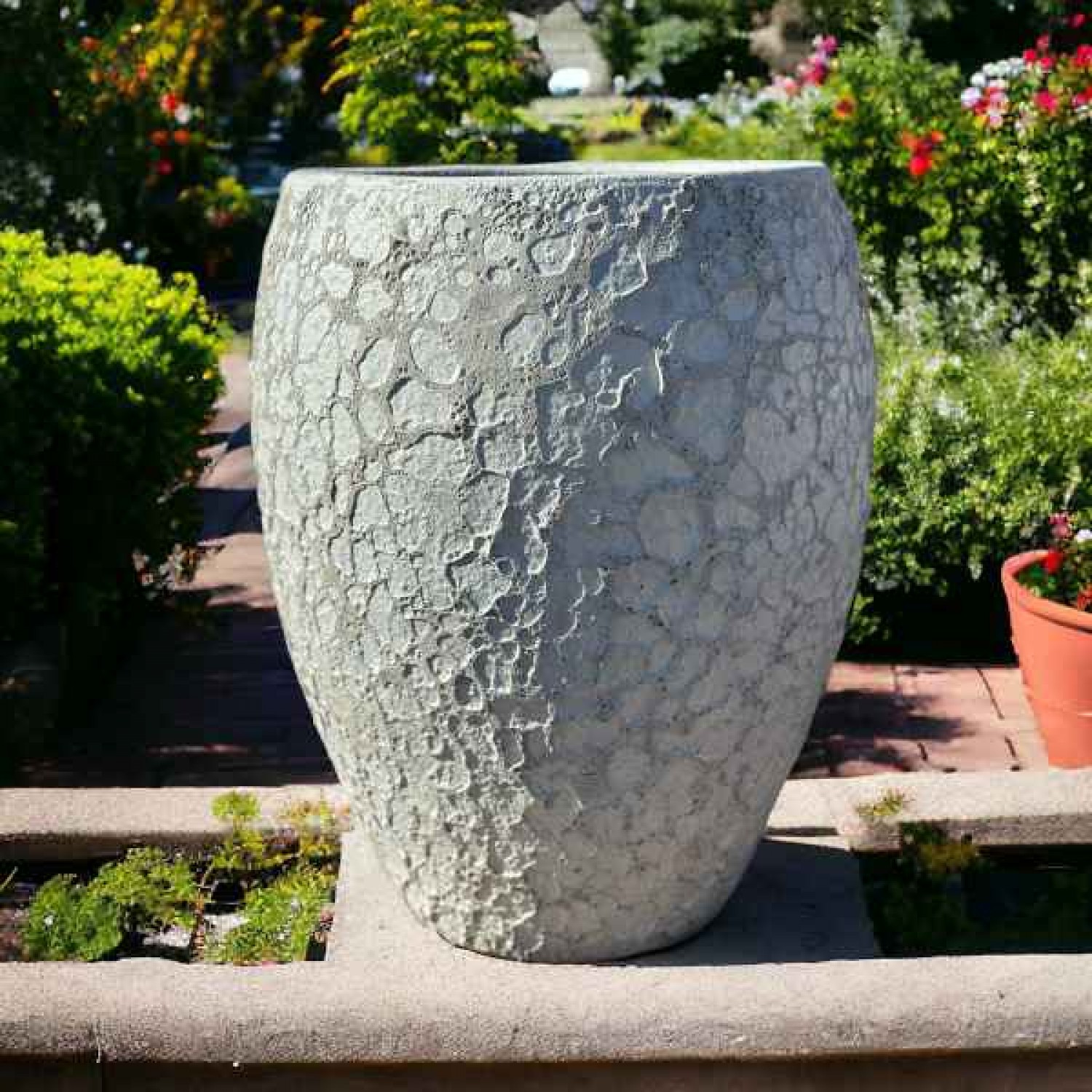 Υαλωμένη Πήλινη Γλάστρα Γκρι Σκούρο Δ32x45cm CERAMART Γυαλωμένη Πήλινη Γλάστρα Γκρι Σκούρο Δ32x45cm CERAMART - Στρογγυλές Πήλινες Γυαλωμένες Γλάστρες