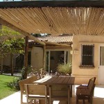 Καλαμωτή Ελληνικό Ποταμίσιο Καλάμι Διετές 2-2,5cm 1Yx3m Καλαμωτή Ελληνικό Ποταμίσιο Καλάμι Διετές 2-2,5cm 1,5(Y)x3m - Φυσικές Καλαμωτές Ποταμίσιων Καλαμιών