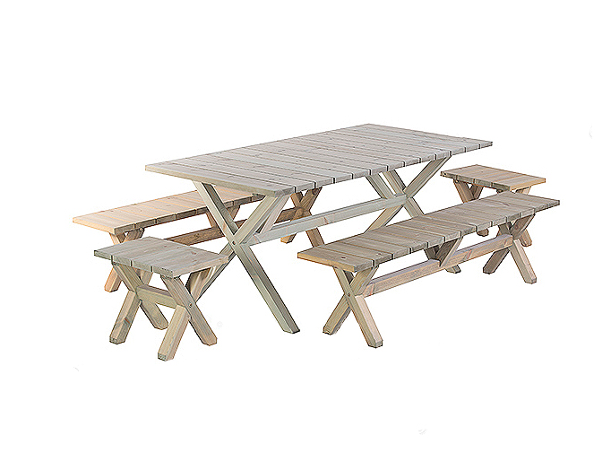 Wooden Table Victoria