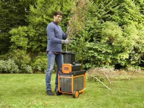 BLACK & DECKER BEGAS5800-QS Electric Garden Shredder 2800W