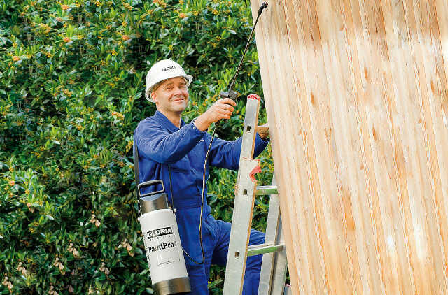 Spray & Paint 5lt for Oils & Glazes in Garden