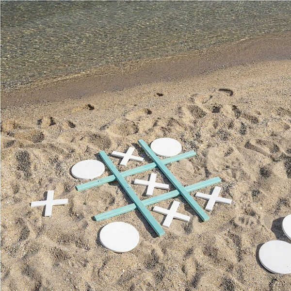 Giant Wooden Tic-Tac-Toe 1.2x1.2m White & Turquoise